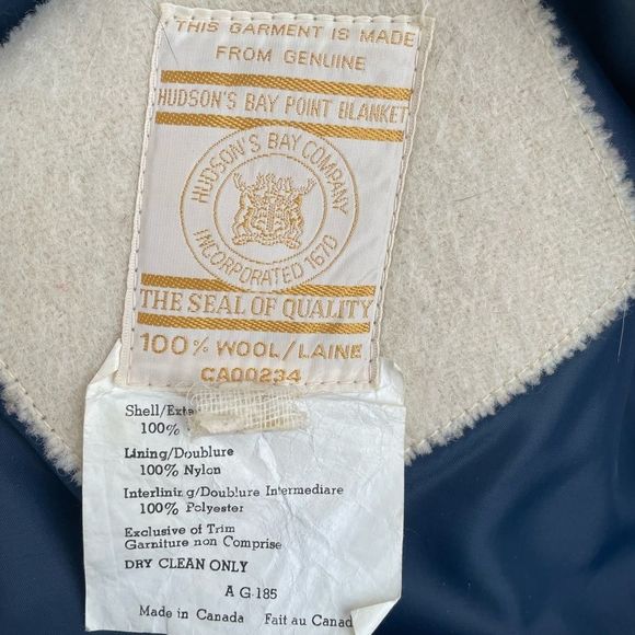 Vintage 3 point Hudson’s Bay Blanket Coat, leg warmers and belt. - Picture 6 of 9